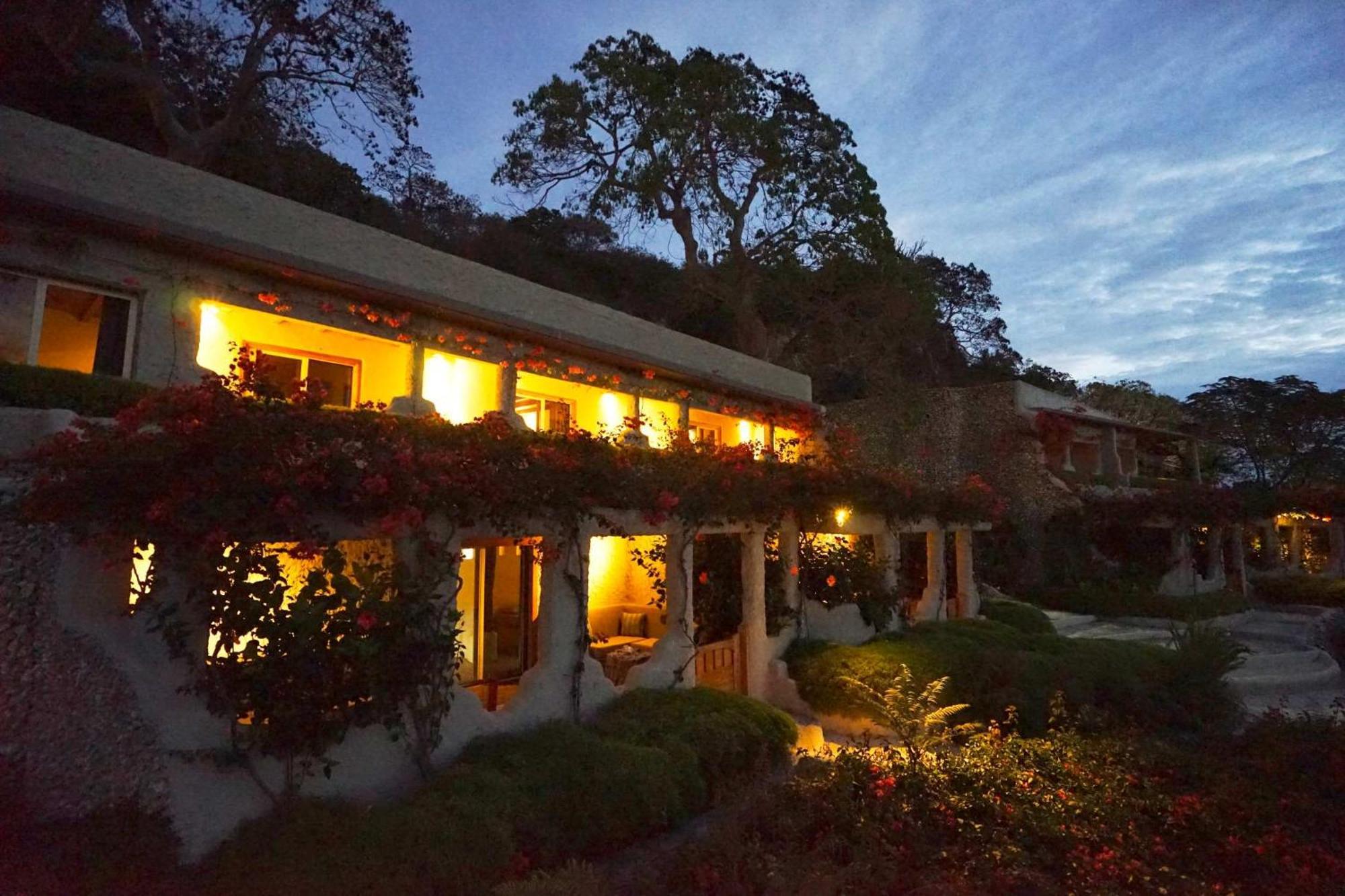 Rockwater Resort Iuiak Bagian luar foto